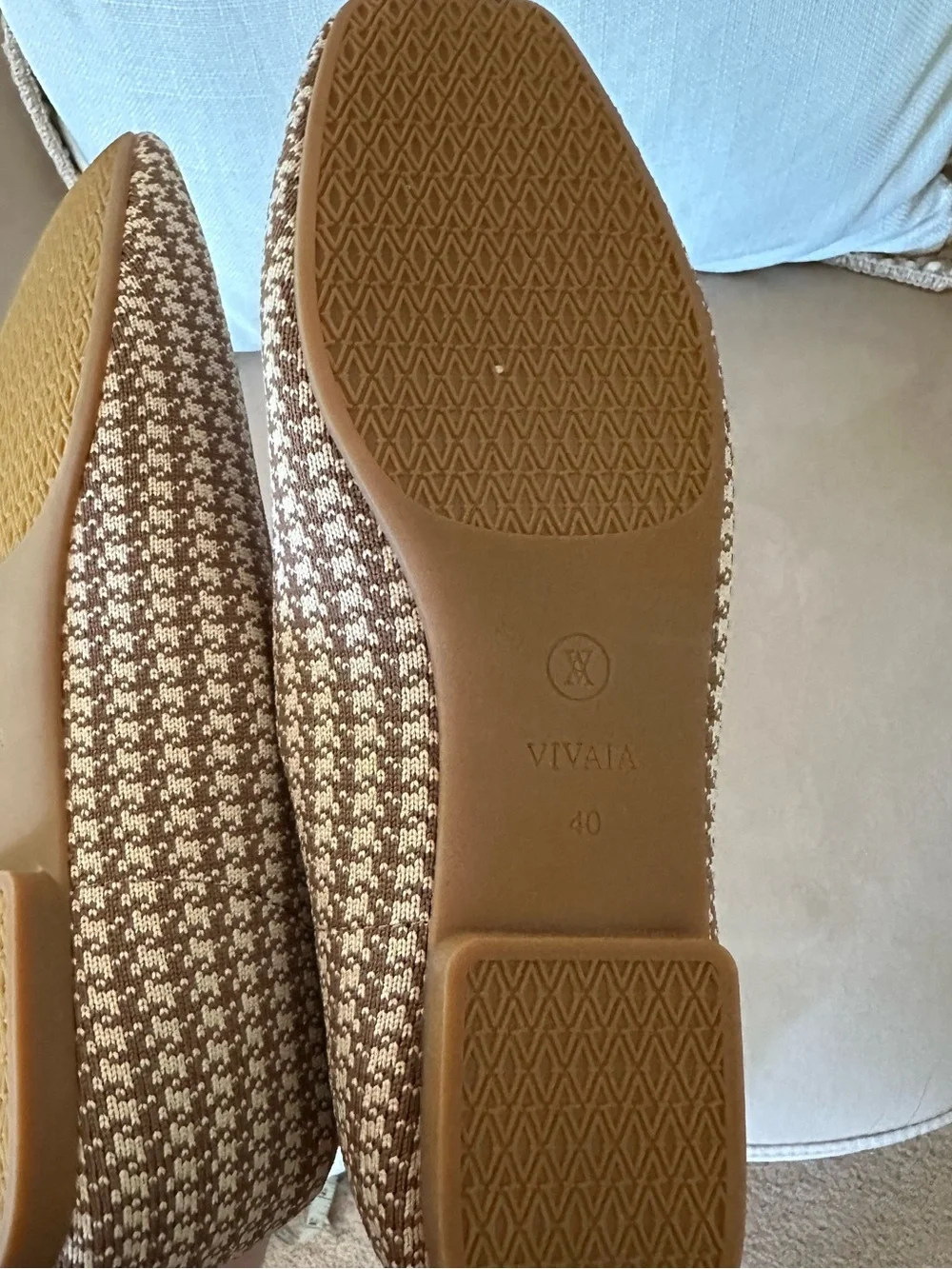 VIVAIA Round-Toe Flats (Claire) NWOB